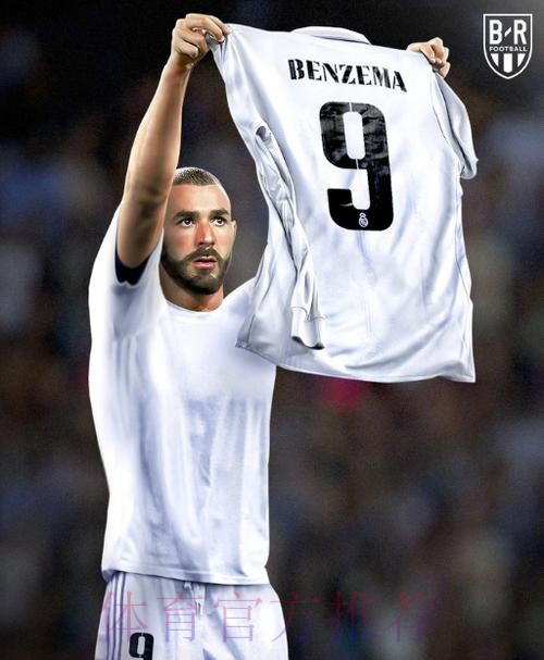 本泽马-被换下因小腿被踢到 为国家德比做好准备